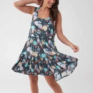 NWT O'Neill Oversized Linnet Floral Cover Up Dress size Small